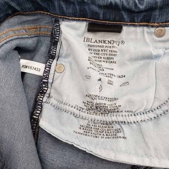 Blank NYC The Reade Crop Denim Skinny in News Worthy - Picture 9 of 9